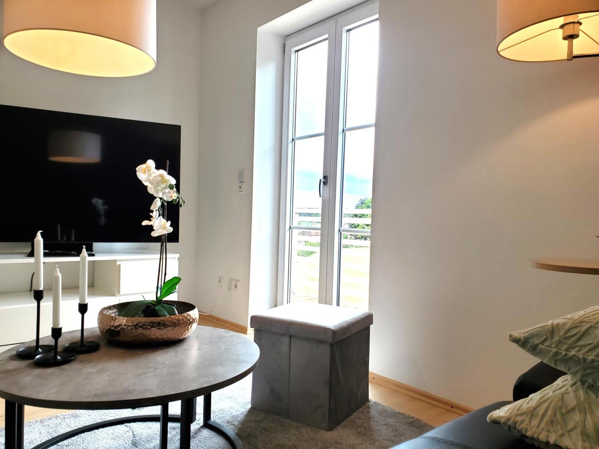 Apartment Chalet Am Schloss Kaltenberg Nahe Ammersee Geltendorf Ngoại thất bức ảnh