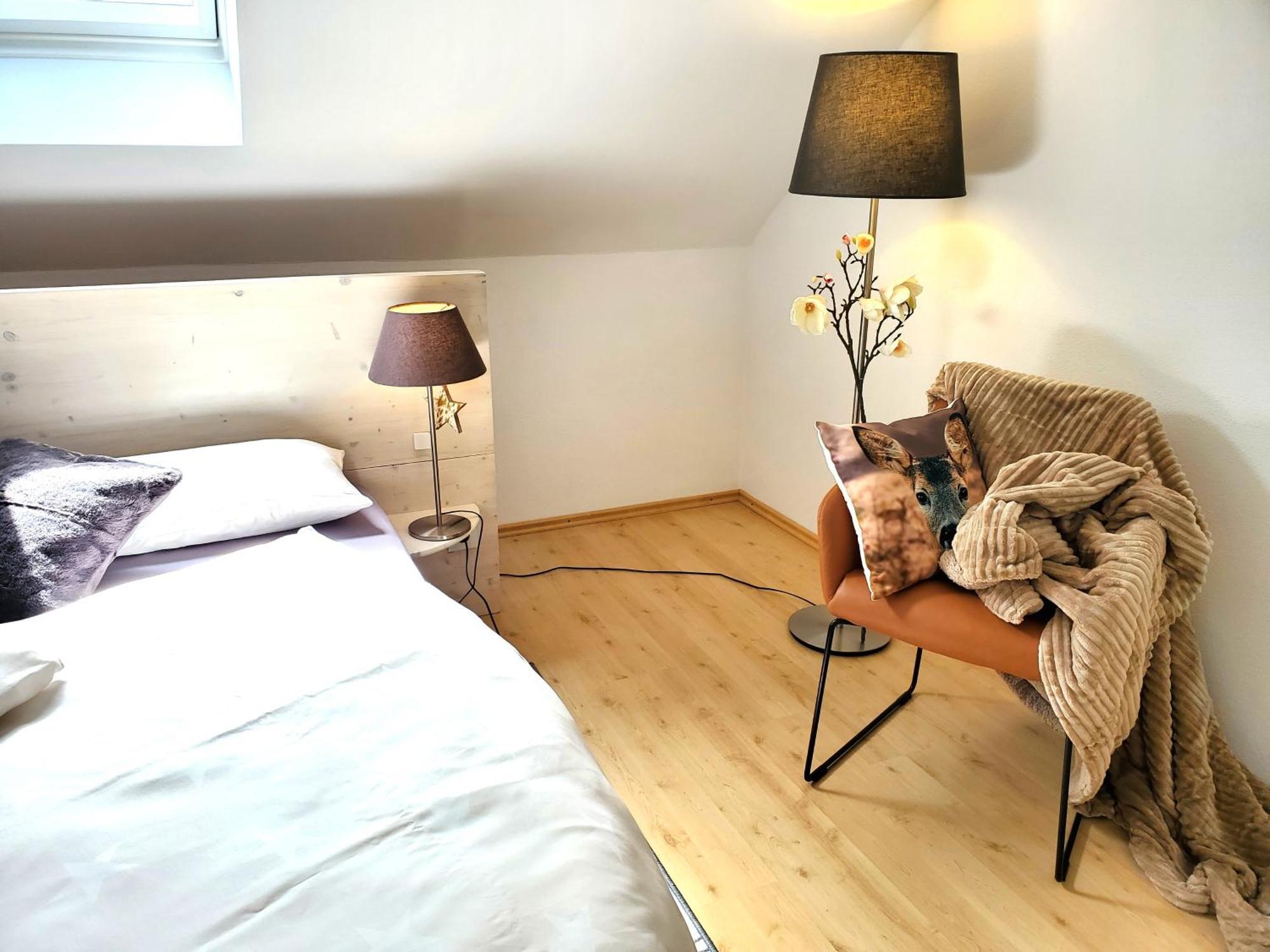 Apartment Chalet Am Schloss Kaltenberg Nahe Ammersee Geltendorf Ngoại thất bức ảnh